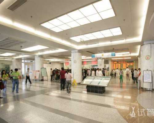 引起高度近视的原因